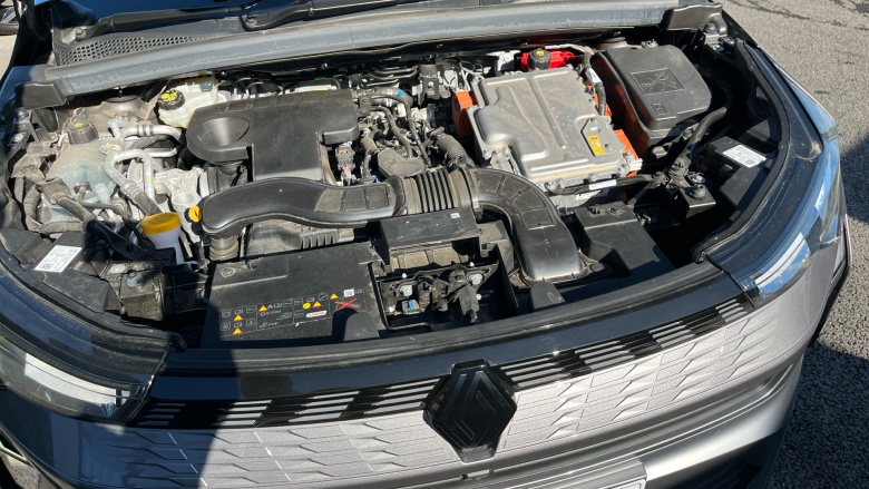 Renault Symbioz 1.6 E-Tech FHEV 145 Iconic Esprit Alpine 5dr Auto Hybrid Estate